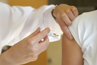 В Саратовской области продолжается вакцинация населения против гриппа