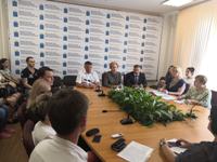 В министерстве здравоохранения Саратовской области состоялась встреча с выпускниками медуниверситета 